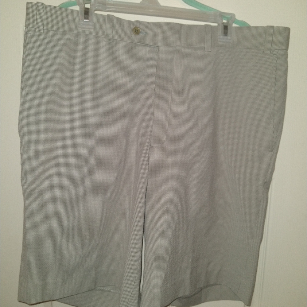Aristo Eighteen Southporte Flat Front Chino Shorts Men's sz 38x10.